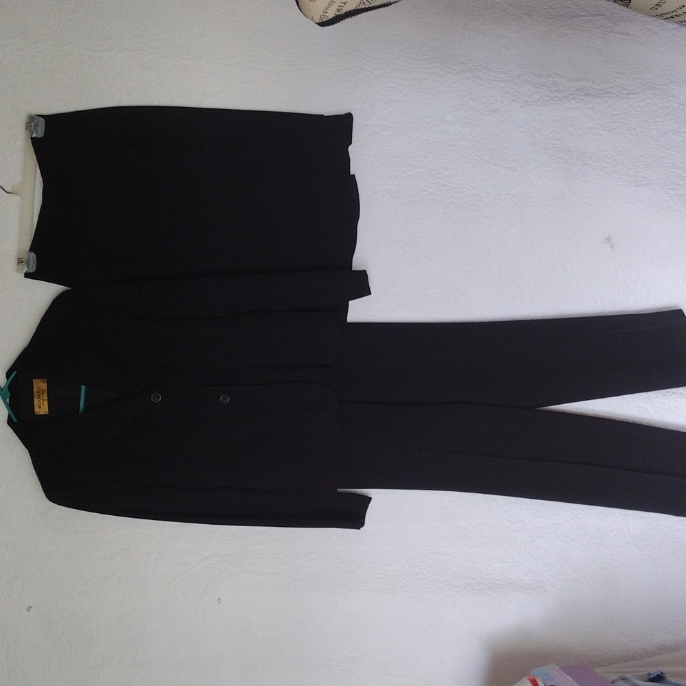 Vintage Bogato International 3 PC Black Suit 2